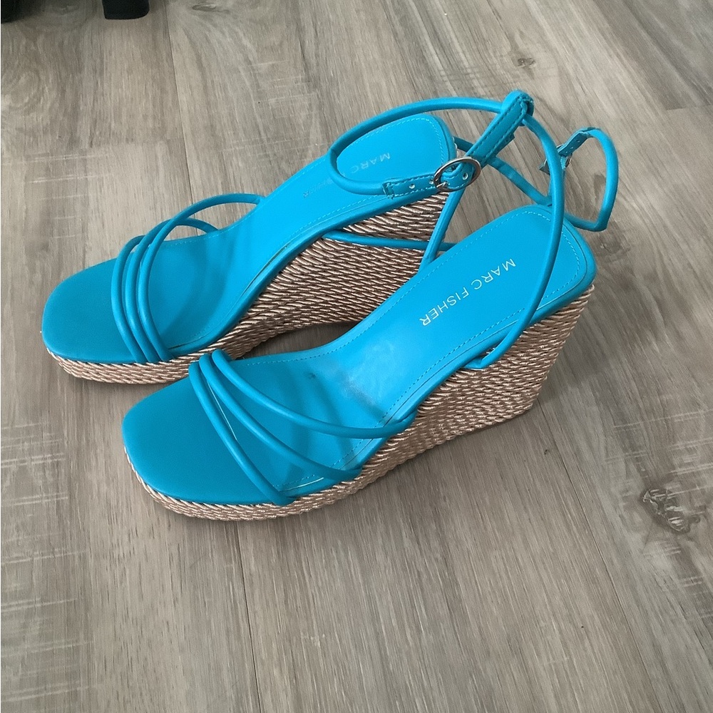Marc Fisher electric Blue Wedge Espadrille Sandals US8.5 NWOT